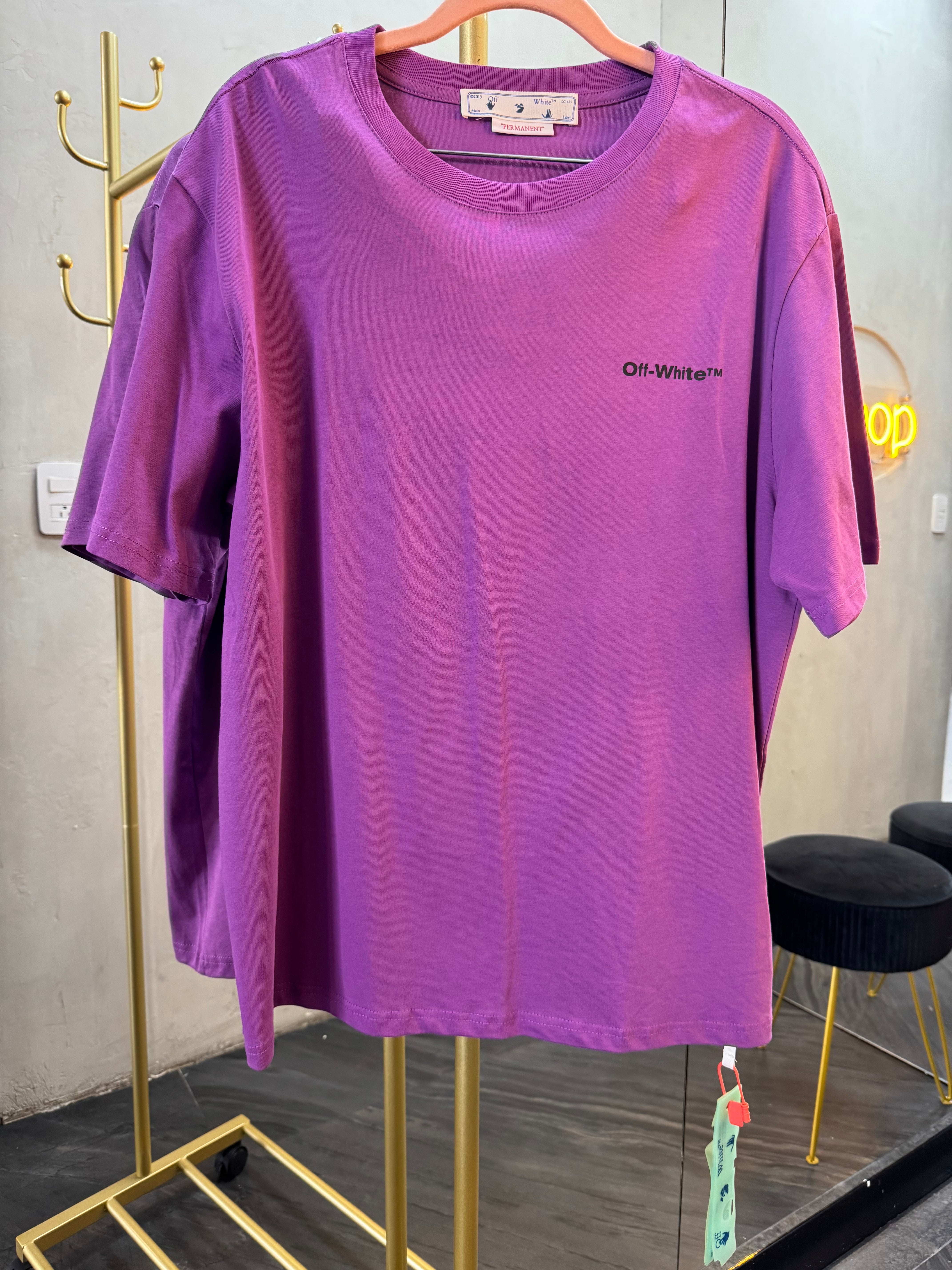 T-SHIRT MORADA OFF-2